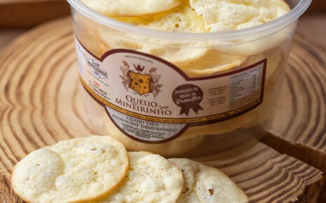 Doces Caseiros Paulinho - Queijo Provolone Desidratado Ouro da Canastra
